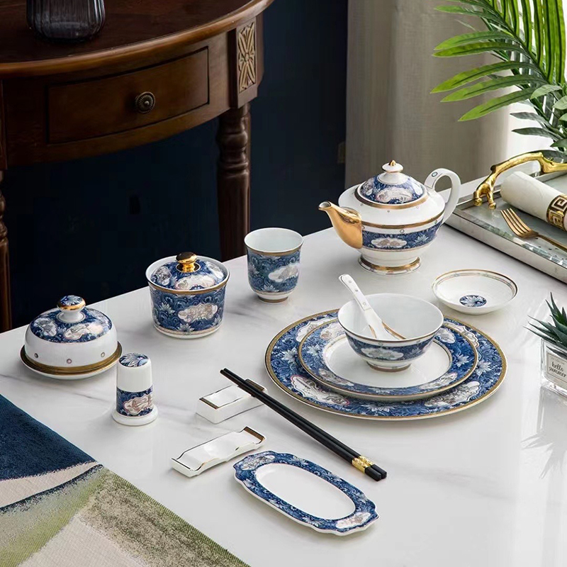 <b>特色浮雕酒店餐具擺臺(tái)</b>